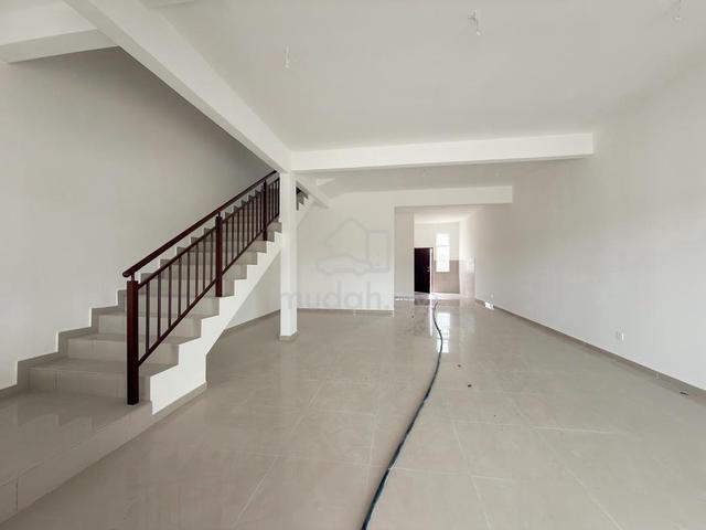 Suitable For Own Stay Full Loan Ready Unit Freehold 2 Storey Klebang 1
