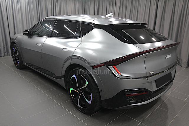 2022 Kia EV6 GT AWD (A) SUV - 4