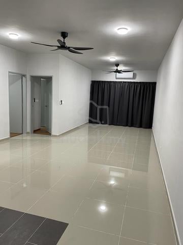 Admiral Residences 1