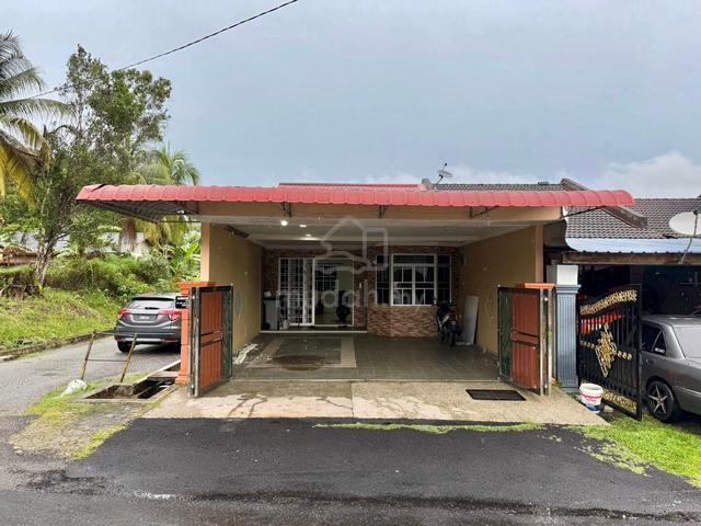 Fully Renovated Single Storey End Lot Taman Intan Mersing For Sale 1