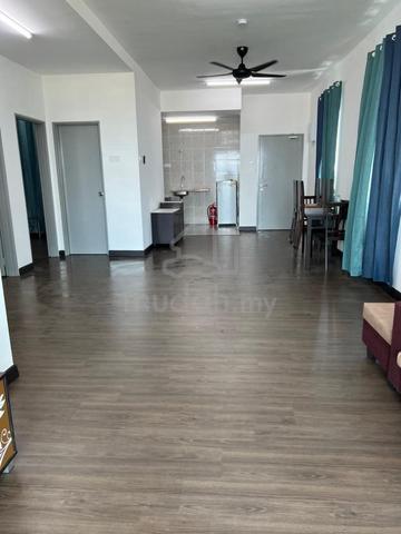 [Male] Vista Bangi [Master Bedroom] For Rent 1