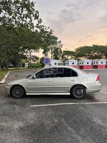 2003 Honda CIVIC 1.7 VTEC (A) - 4