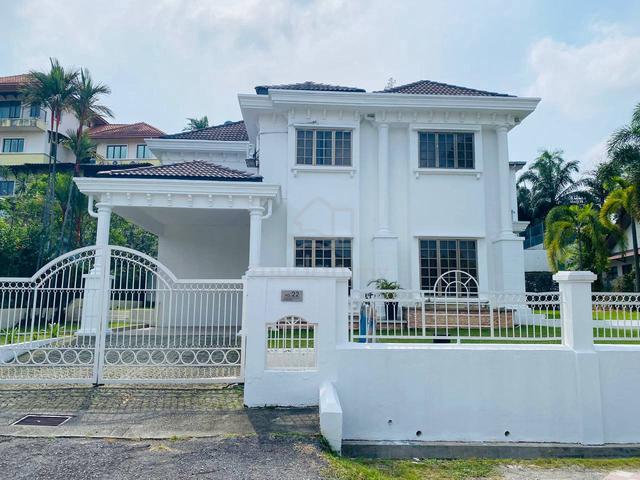 FULLY FURNISHED FREEHOLD Double Storey Bungalow Seksyen 26 Shah Alam 1