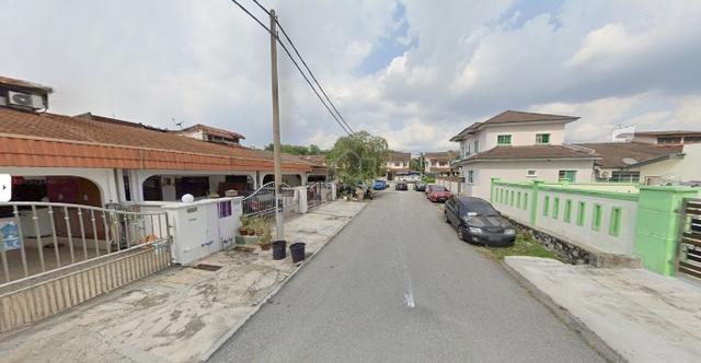 1 Storey | Taman sri serdang | 22 x 70 | Non Bumi| Leasehold 1