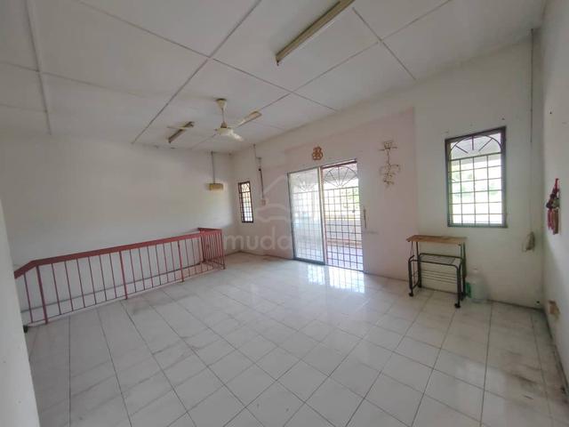 Rawang Putra Town House 1