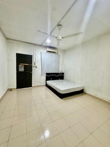 BIlik Sewa Kg Perana (Belakang Mahsuri Hardware) 1