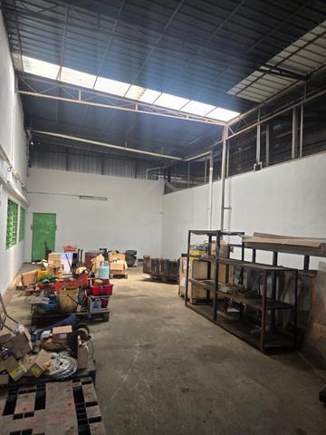 Jalan Meru❗️1.5 Storey Semi-D Factory for Rent at Klang  🏭 1