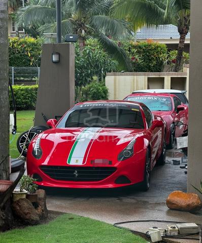 2014 Ferrari CALIFORNIA T 3.9 (A) - 1