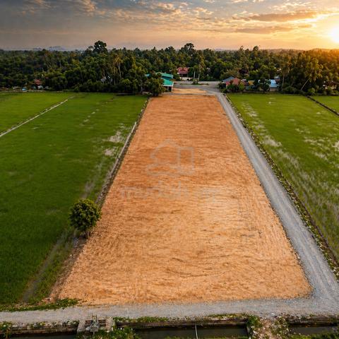 Tanah Di Kerian, Selinsing, Perak (Nama Masuk Dalam Geran) 1