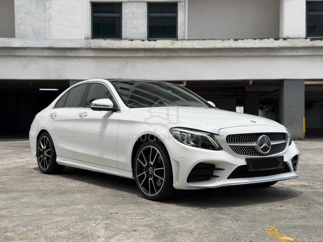 2019 Mercedes Benz C300 2.0 AMG FSR FreeExtenWrrty - 1