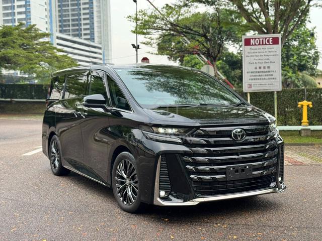 2023 Toyota VELLFIRE 2.4 Z PREMIER Black Leather - 2