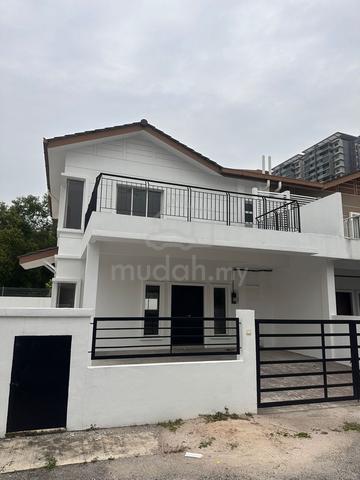 Below Market Semi D Taman Desiran Bayu Puchong 1