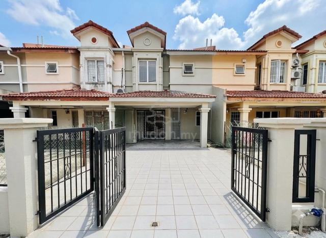 Freehold📌RENO-EXTENDED 📌2-STOREY TERRACE TAMAN PUTRA PRIMA📍 1