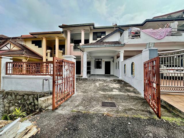 Double Storey Intermediate, Taman Desa Melati, Nilai, Negeri Sembilan. 1