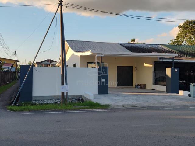 Nanas Barat Road Single storey corner terrace for sale 1