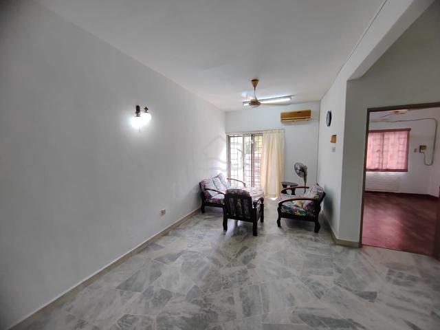 Pelangi Court 1