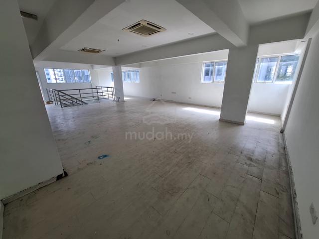 Corner Office 1848 Sf  in Sima Parklane Kelana Jaya Petaling Jaya Rent 5