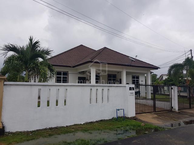 Rent Semi D House In Kg Baru Kerteh 1