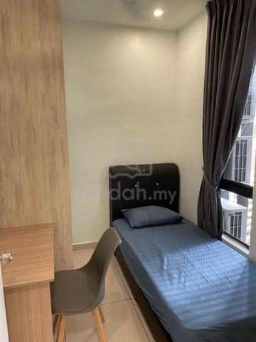 Single Bedroom Rental at Kenwingston Avenue Sungai Besi KL near MRT 1