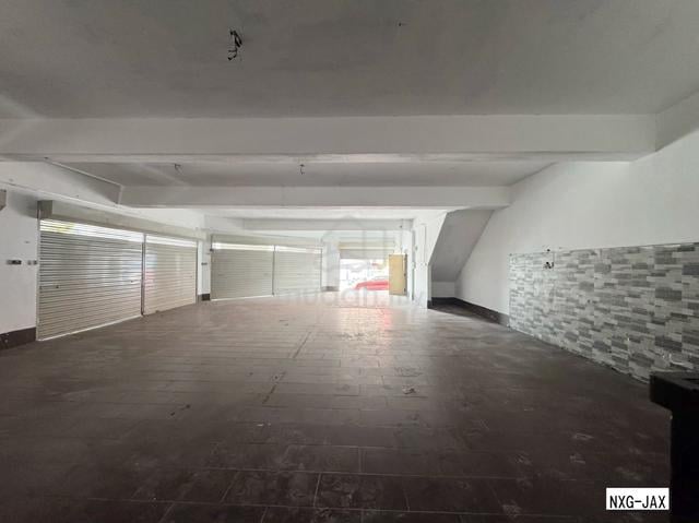 2-Storey Shoplot (Corner unit) @ Bandar Putera 2 Klang F&B etc use. 1