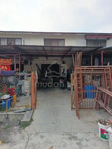 Klang - Taman Sri Andalas - 2 storey Intermediate Low Cost House 1