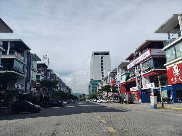 Valued buy High ROI 3.5 Semi-D Commercial Iconcity,Bkt Tengah 1