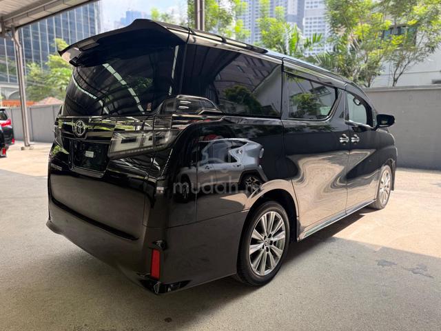 2022 Toyota VELLFIRE 2.5 ZA GOLDEN EYE (A) LOW MIL - 2