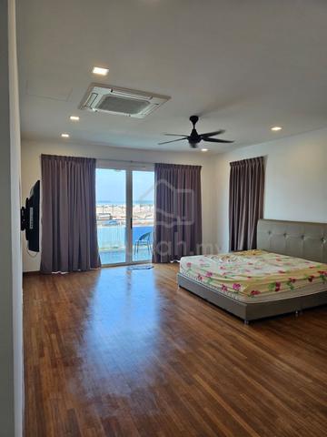 Isola Villa @ Senibong Cove, Renovated, Lake View, Good Condition 3
