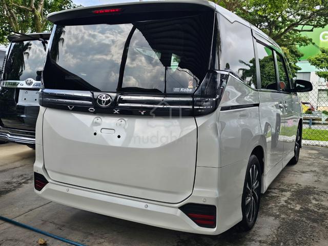 2022 Toyota VOXY 2.0 S-Z (A) GRADE 5A - 5
