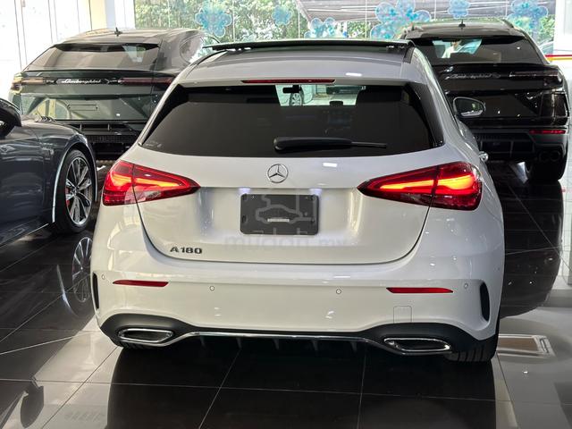 2024 Mercedes Benz A180 1.3 SEDAN (A) - 4