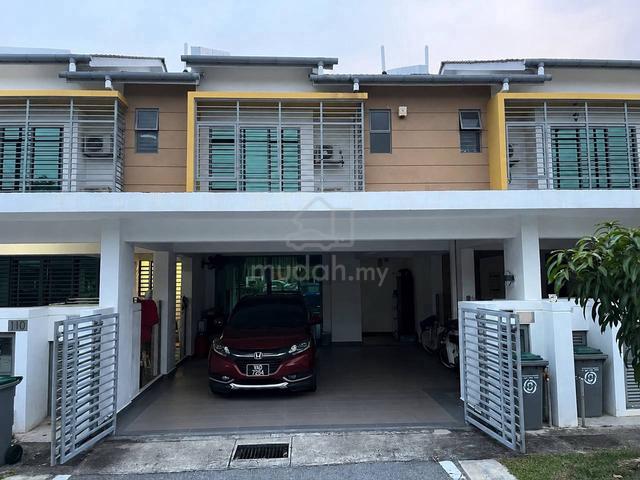 4R4B GUARDED 💥 FREEHOLD Double Storey Laman Mawar Kota Seriemas Nilai 1