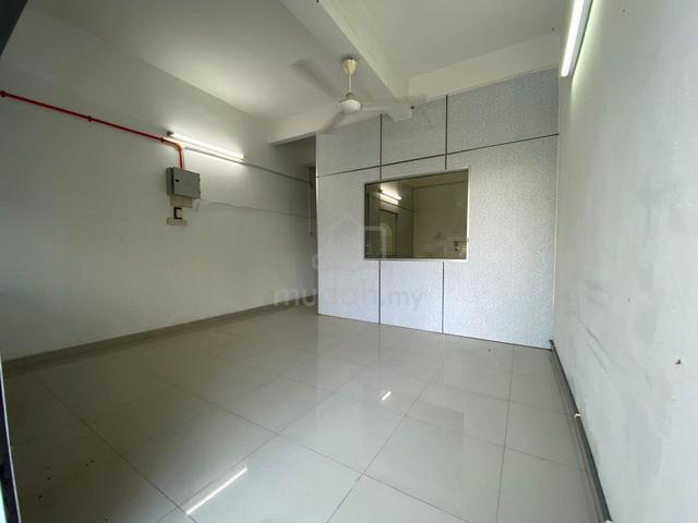Georgetown Jalan Dato Keramat Ground Floor For Rent 1 Private Car Park 1