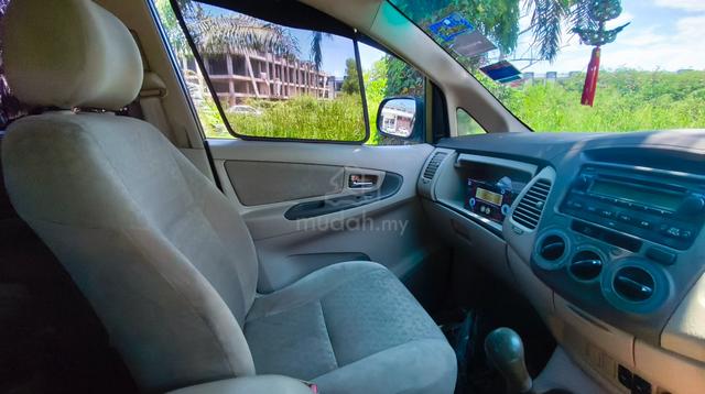 2006 Toyota INNOVA 2.0 E (M) - 5