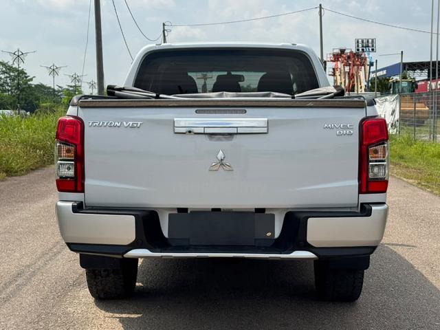 2021 Mitsubishi TRITON 2.4 VGT PREMIUM MY19 L200 - 5