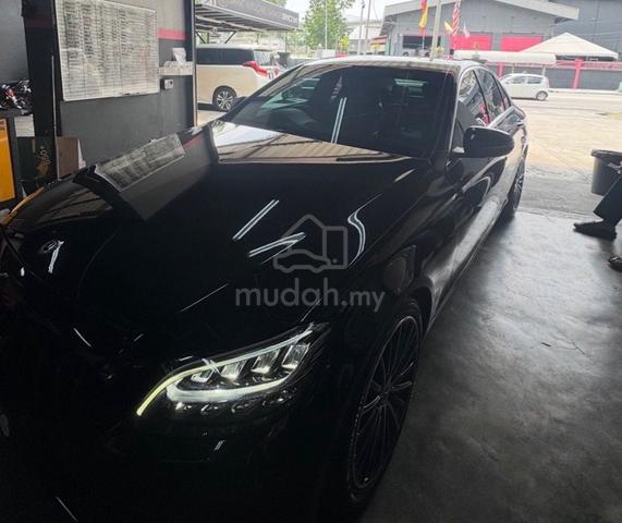 2019 Mercedes Benz C-CLASS 2.0 200 AMG LINE (CBU) - 2