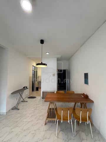 Idaman Senibong Apartment 1