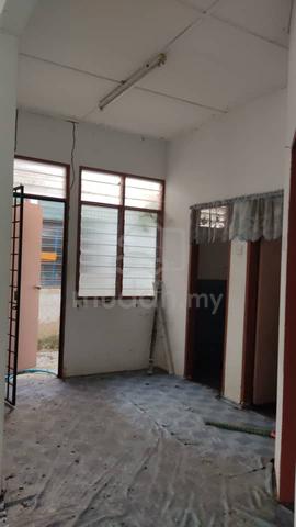 Rumah rakyat untuk dijual 3