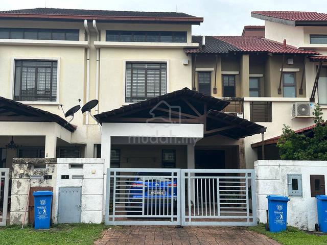 Double Storey Terrace House Bukit Jelutong 1