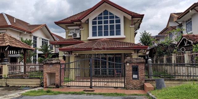 CHEAPEST BUNGALOW ! Bandar Seri Putra, Bangi, 2 Storey Link Bungalow 1