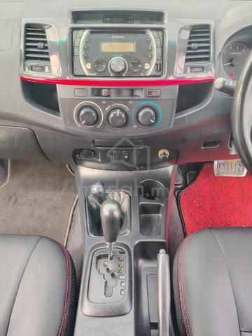 Toyota HILUX 2.5 G TRD SPORTIVO (A)NO OFF ROAD USE - 4