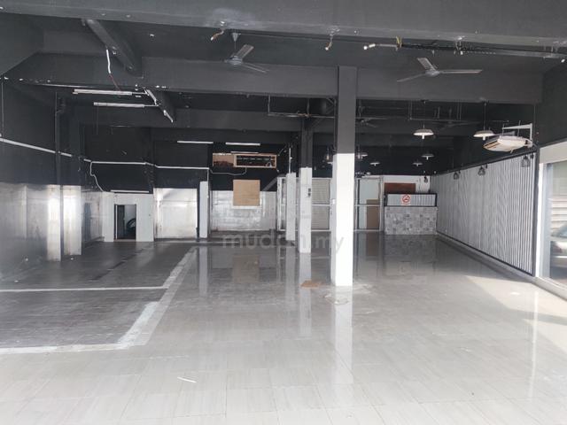 Klang town shop lot 1