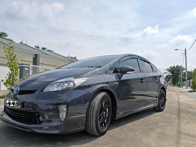 2012 Toyota PRIUS 1.8 LUXURY (HYBRID) ENHANCED (A) - 2