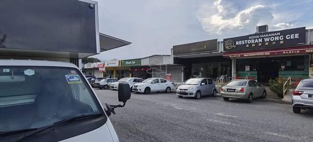 Commercial ground floor shop for shop sharing rent 1