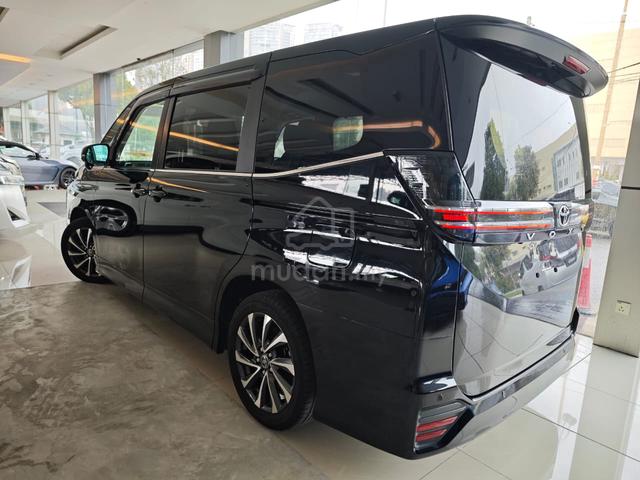 2023 Toyota VOXY 2.0 S-Z POWERBOOT UNREG KL AP - 2