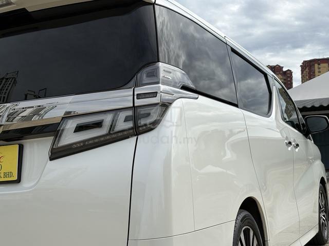 2022 Toyota VELLFIRE 2.5 ZG (A) - 4