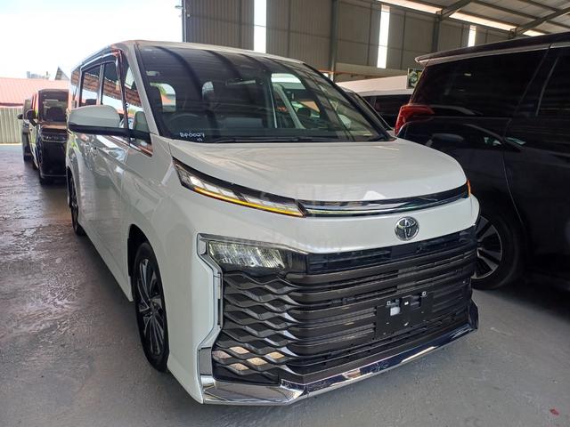 2023 Toyota VOXY 2.0 S-Z (A) NEW CAR GRADE 5A - 1