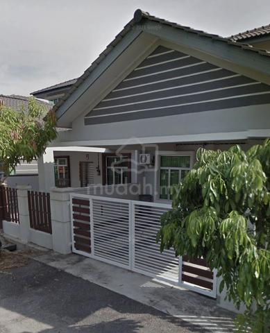 5 rooms Semi D house 1