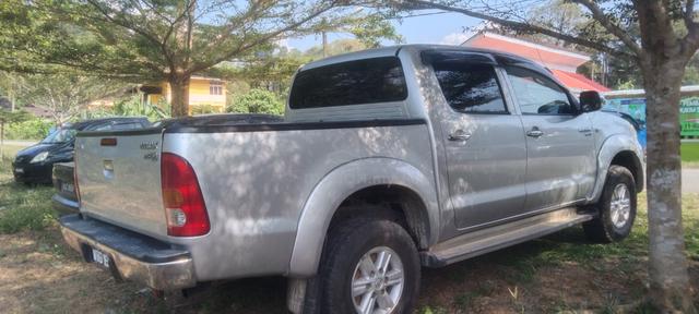2011 Toyota HILUX 2.5 G (M) - 5