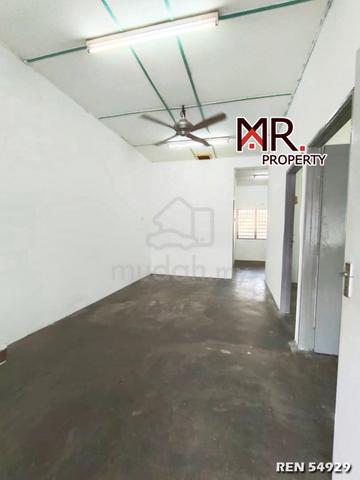 BACK EXTENDED @ Single Storey Terrace Taman Ria Jaya FOR RENT 1