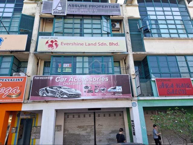 Dataran Ara Damansara 1st Floor Partial Furnish 1